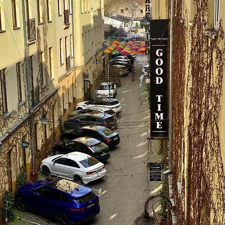 Atlasowy By Good Time *