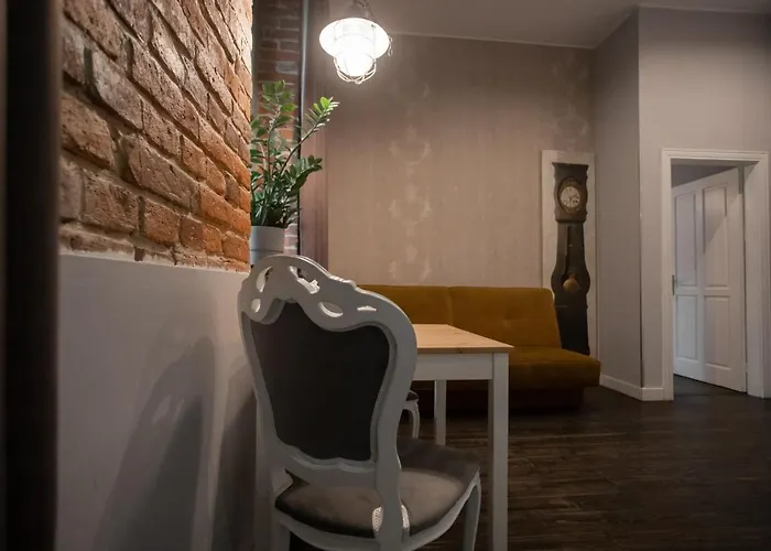 Atlasowy By Good Time